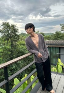 jeffsatur-009-Graceful